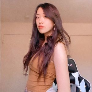 Meet your Posher, Vera